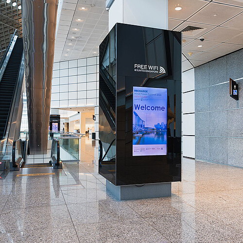 Suntec Singapore Convention & Exhibition Centre Entrance Hall